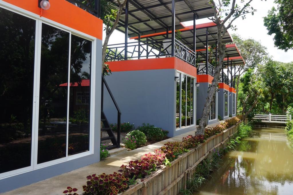 Meephawa Resort Amphawa Eksteriør billede