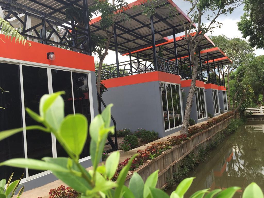 Meephawa Resort Amphawa Eksteriør billede