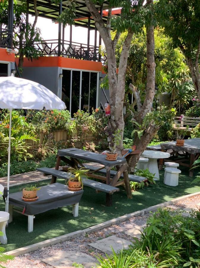 Meephawa Resort Amphawa Eksteriør billede